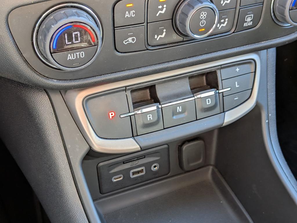 Thumbnail: 2023 GMC Terrain - 37