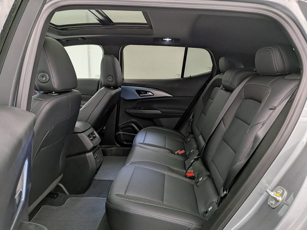 Thumbnail: 2026 Chevrolet Equinox - 27