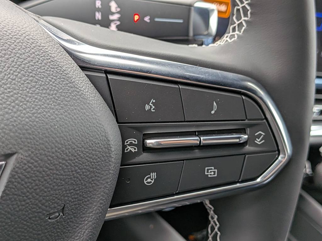 Thumbnail: 2026 Chevrolet Equinox - 30