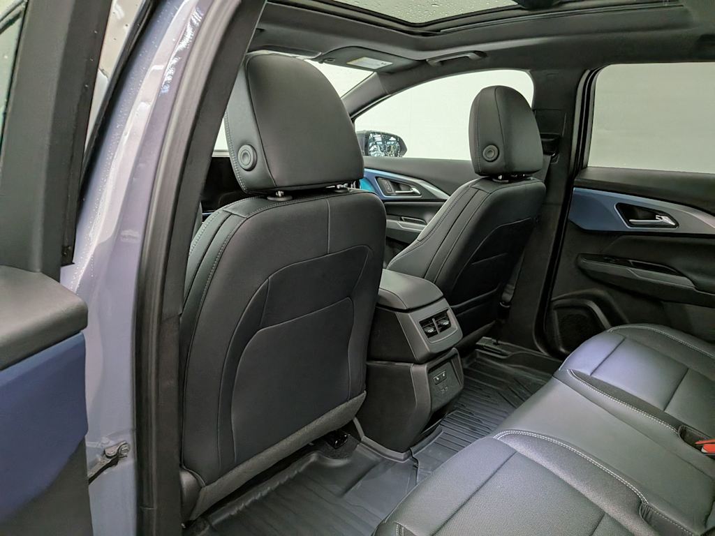 Thumbnail: 2026 Chevrolet Equinox - 12