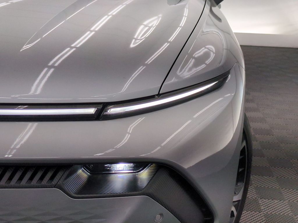 Thumbnail: 2026 Chevrolet Equinox - 23