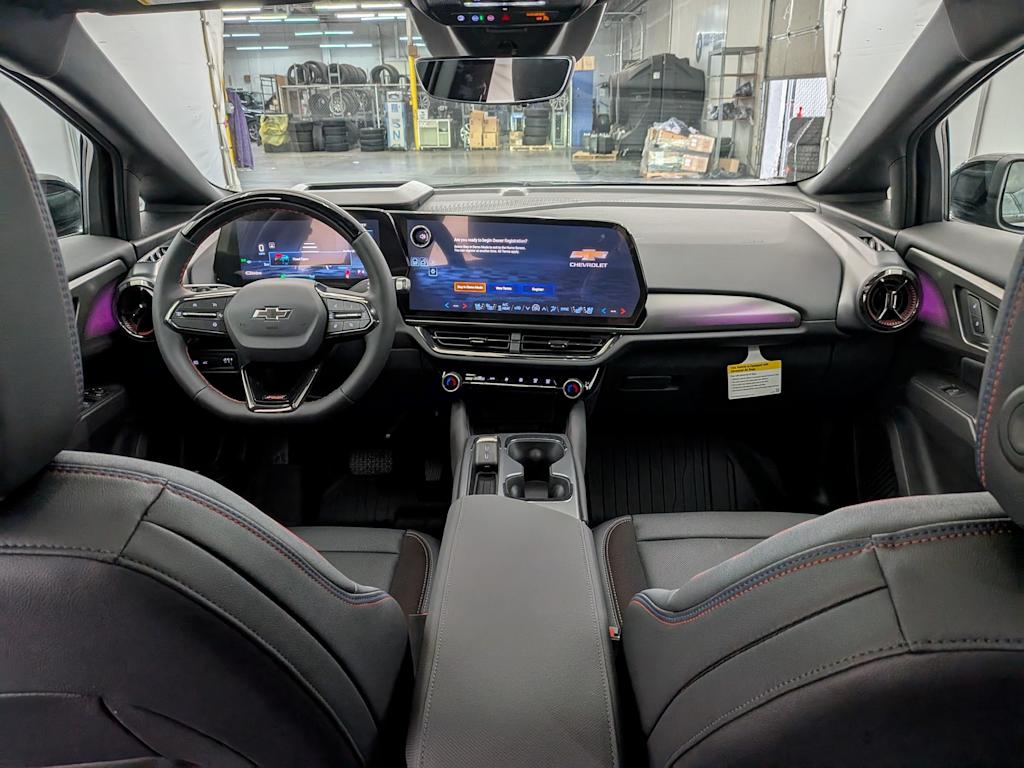 Thumbnail: 2026 Chevrolet Equinox - 9