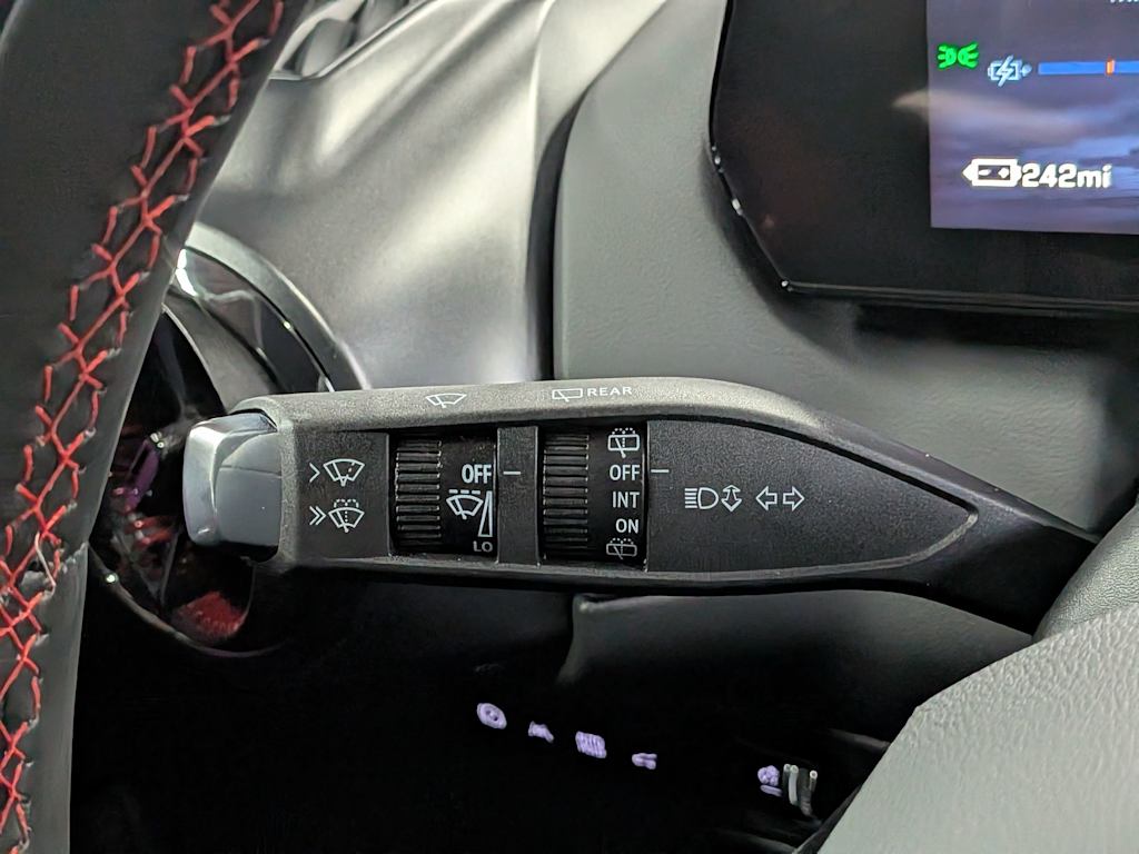 Thumbnail: 2026 Chevrolet Equinox - 32