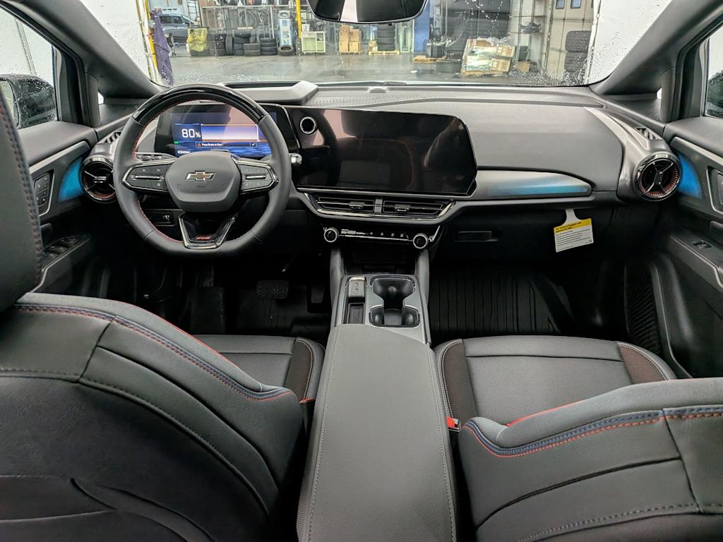 Thumbnail: 2026 Chevrolet Equinox - 10