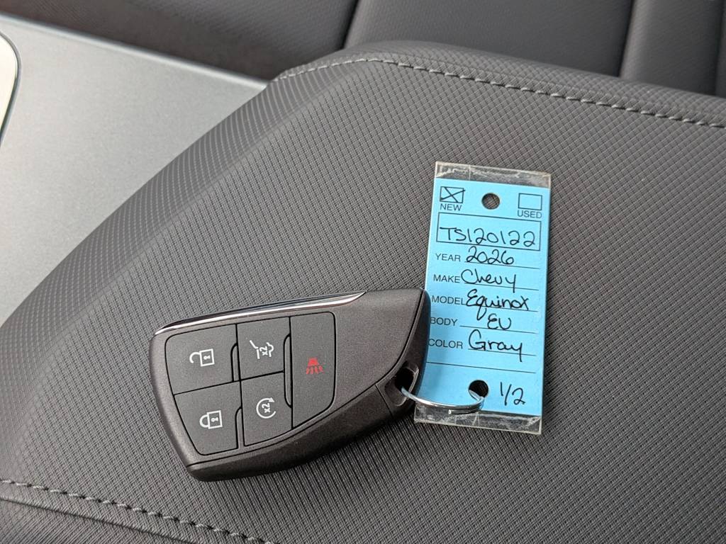 Thumbnail: 2026 Chevrolet Equinox - 17