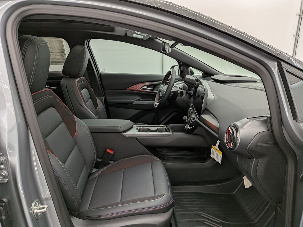 Thumbnail: 2026 Chevrolet Equinox - 11