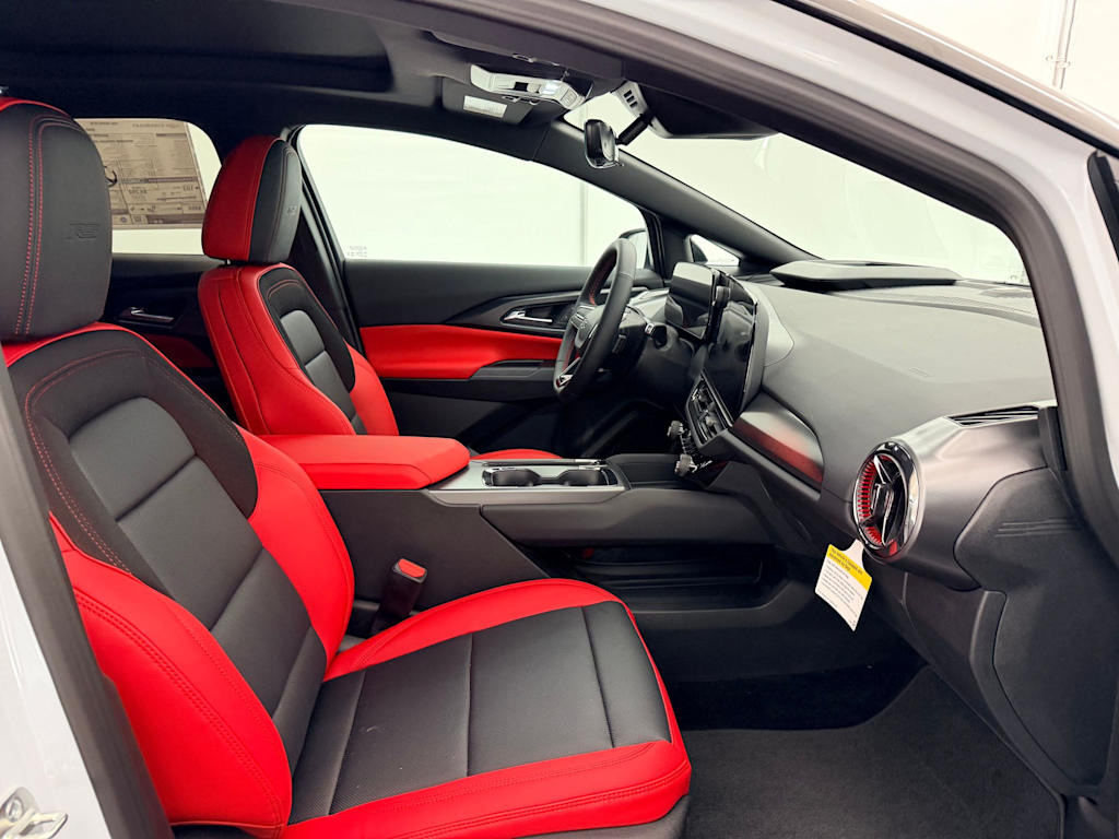 Thumbnail: 2026 Chevrolet Equinox - 11