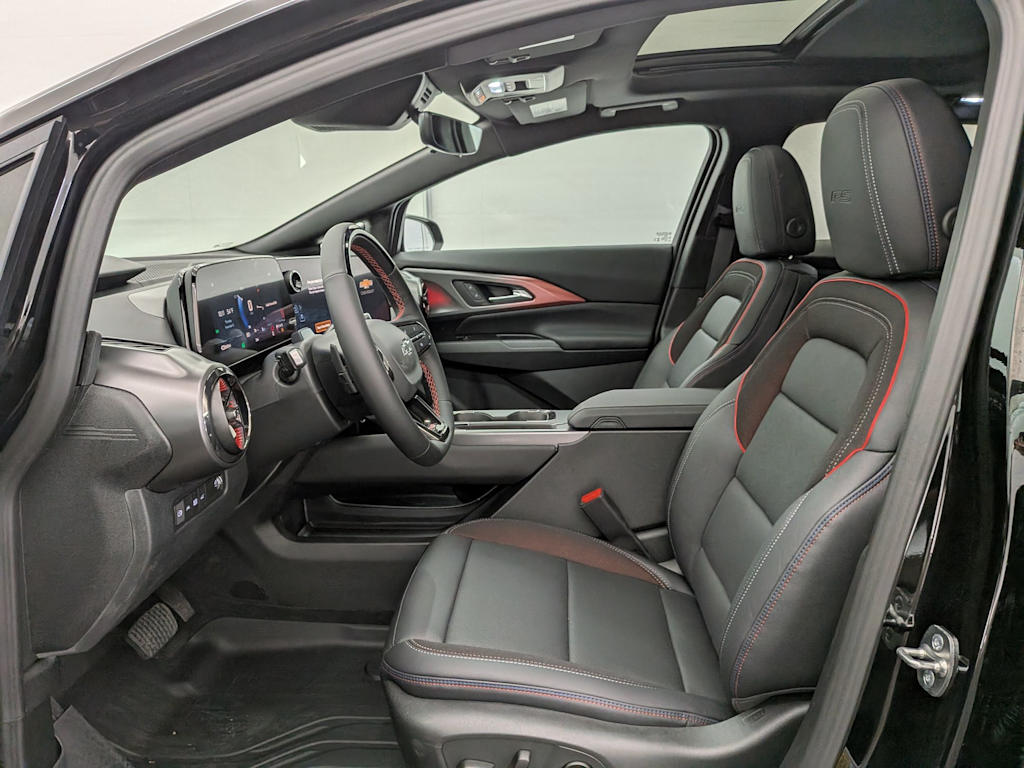 Thumbnail: 2026 Chevrolet Equinox - 10