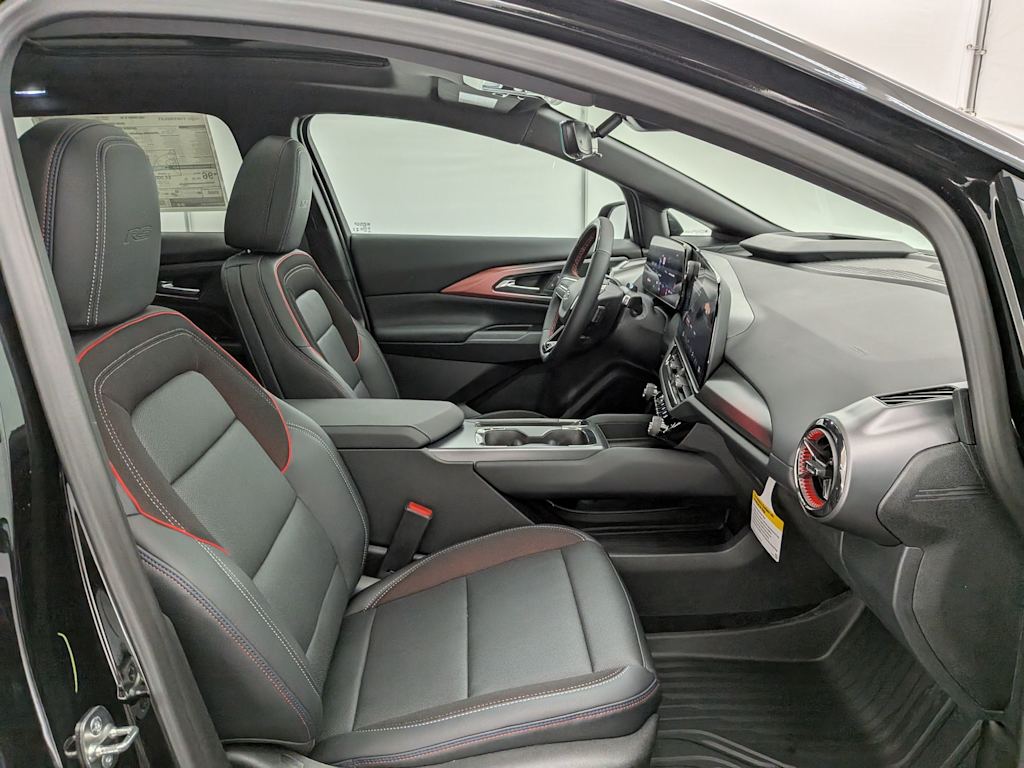 Thumbnail: 2026 Chevrolet Equinox - 11