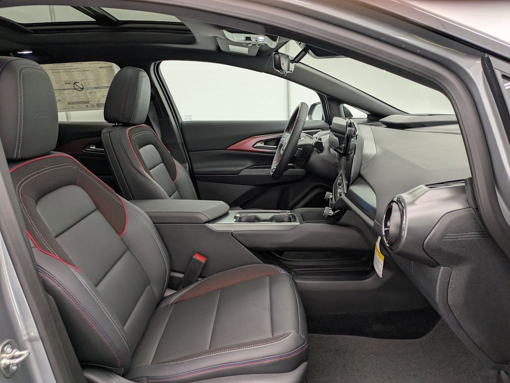 Thumbnail: 2026 Chevrolet Equinox - 11