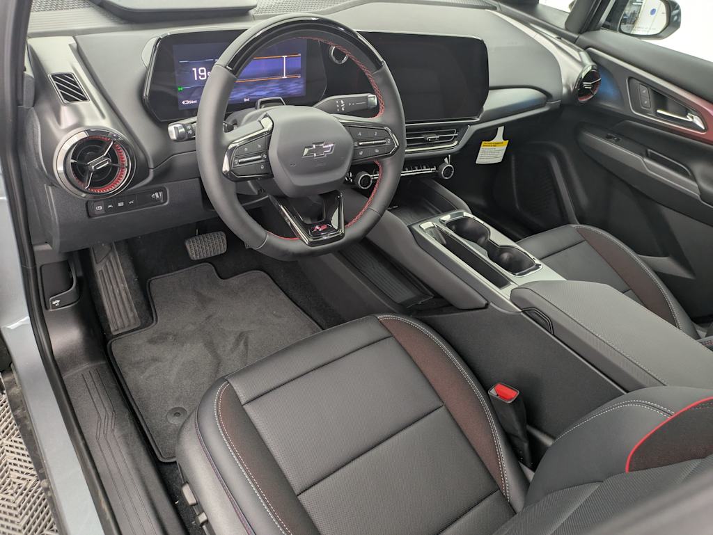 Thumbnail: 2026 Chevrolet Equinox - 2