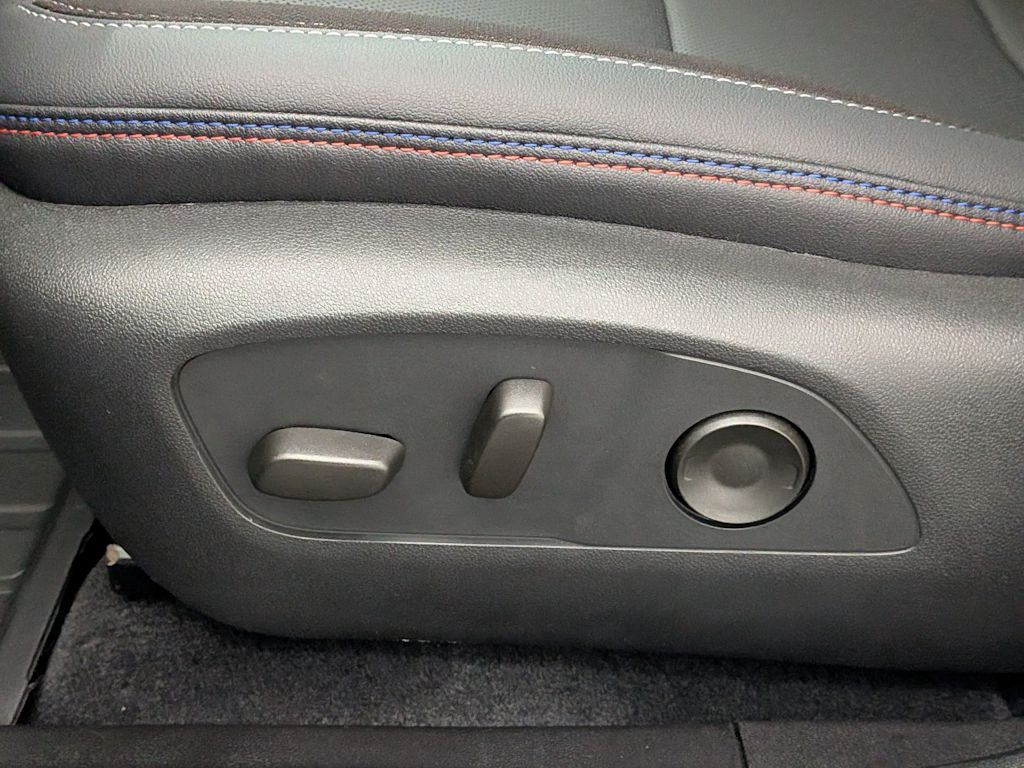 Thumbnail: 2026 Chevrolet Equinox - 26