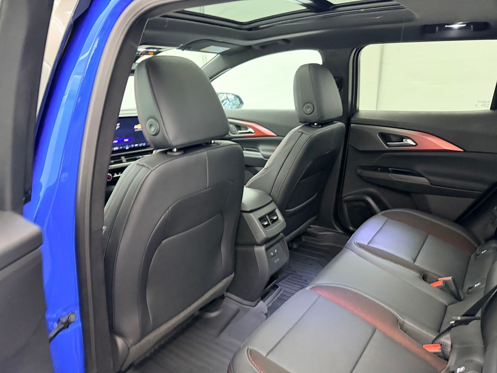 Thumbnail: 2026 Chevrolet Equinox - 12