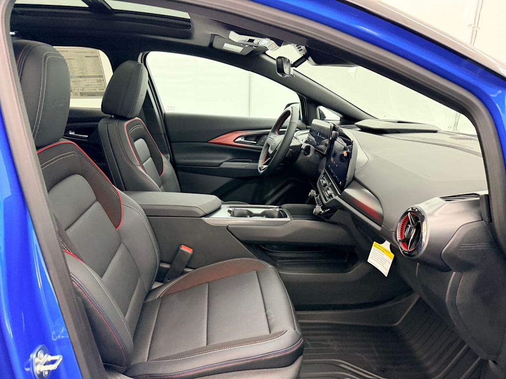 Thumbnail: 2026 Chevrolet Equinox - 11