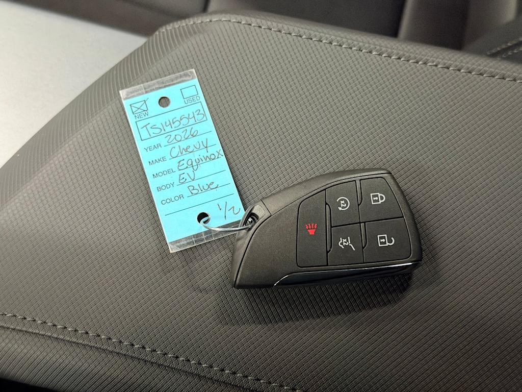 Thumbnail: 2026 Chevrolet Equinox - 17