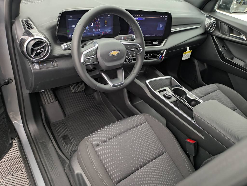 Thumbnail: 2026 Chevrolet Equinox - 2