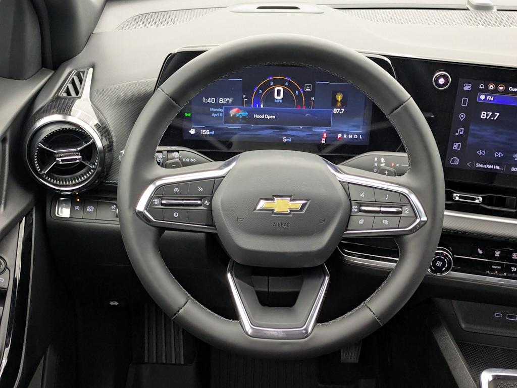 Thumbnail: 2026 Chevrolet Equinox - 13