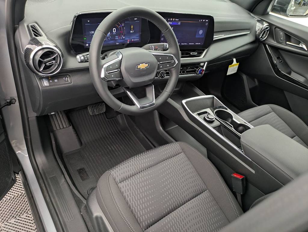 Thumbnail: 2026 Chevrolet Equinox - 2