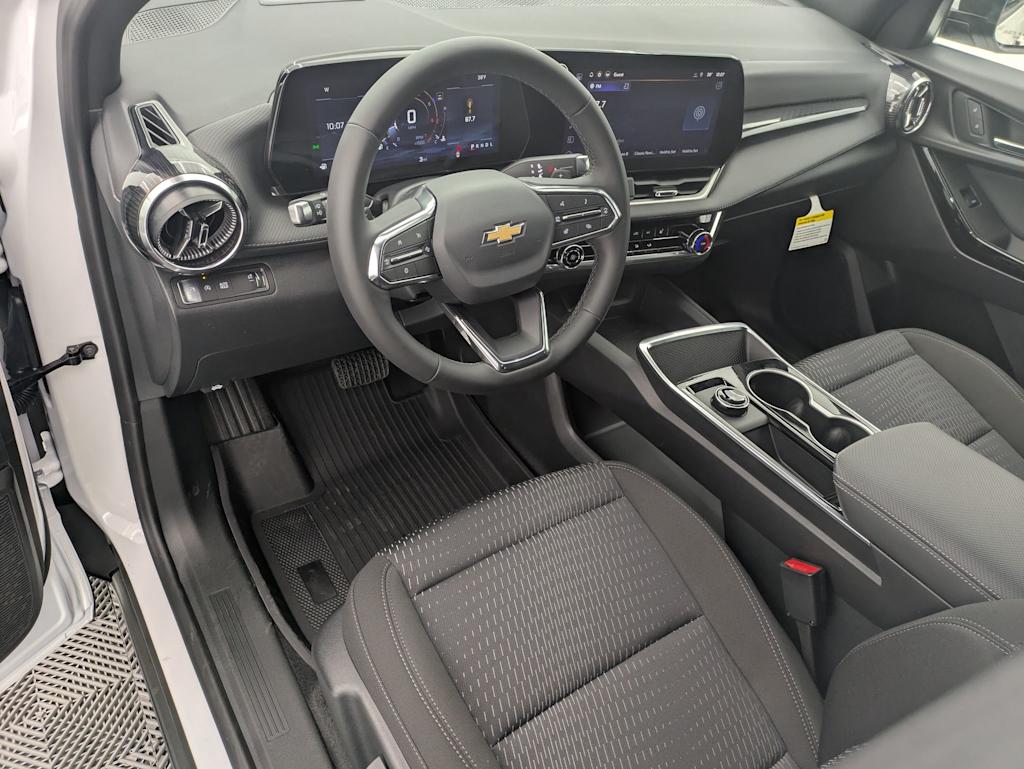 Thumbnail: 2026 Chevrolet Equinox - 2