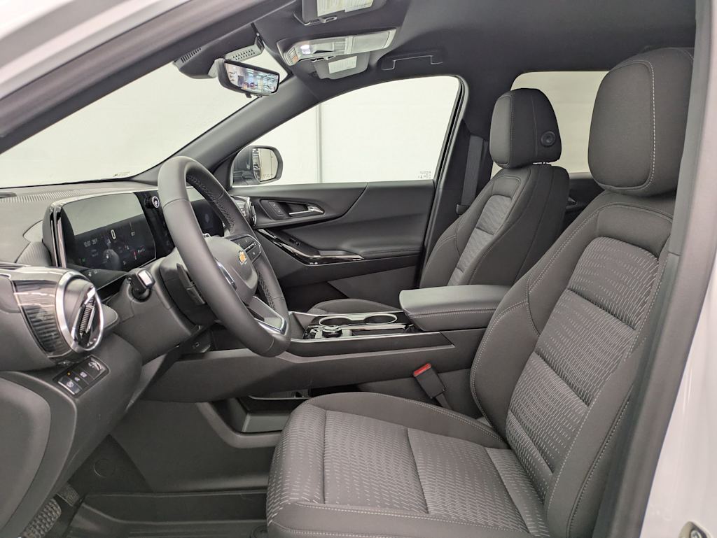 Thumbnail: 2026 Chevrolet Equinox - 10