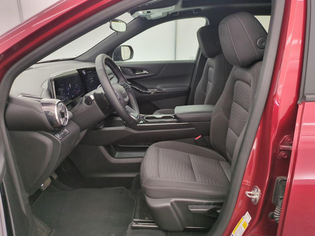 Thumbnail: 2025 Chevrolet Equinox - 11