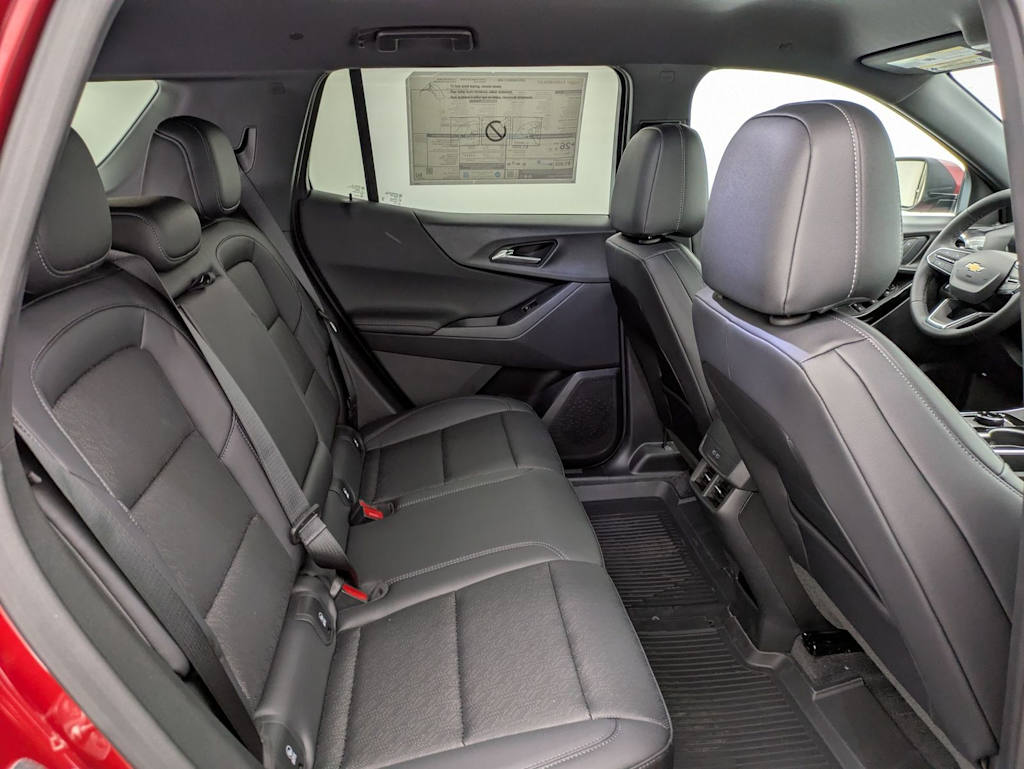 Thumbnail: 2026 Chevrolet Equinox - 26