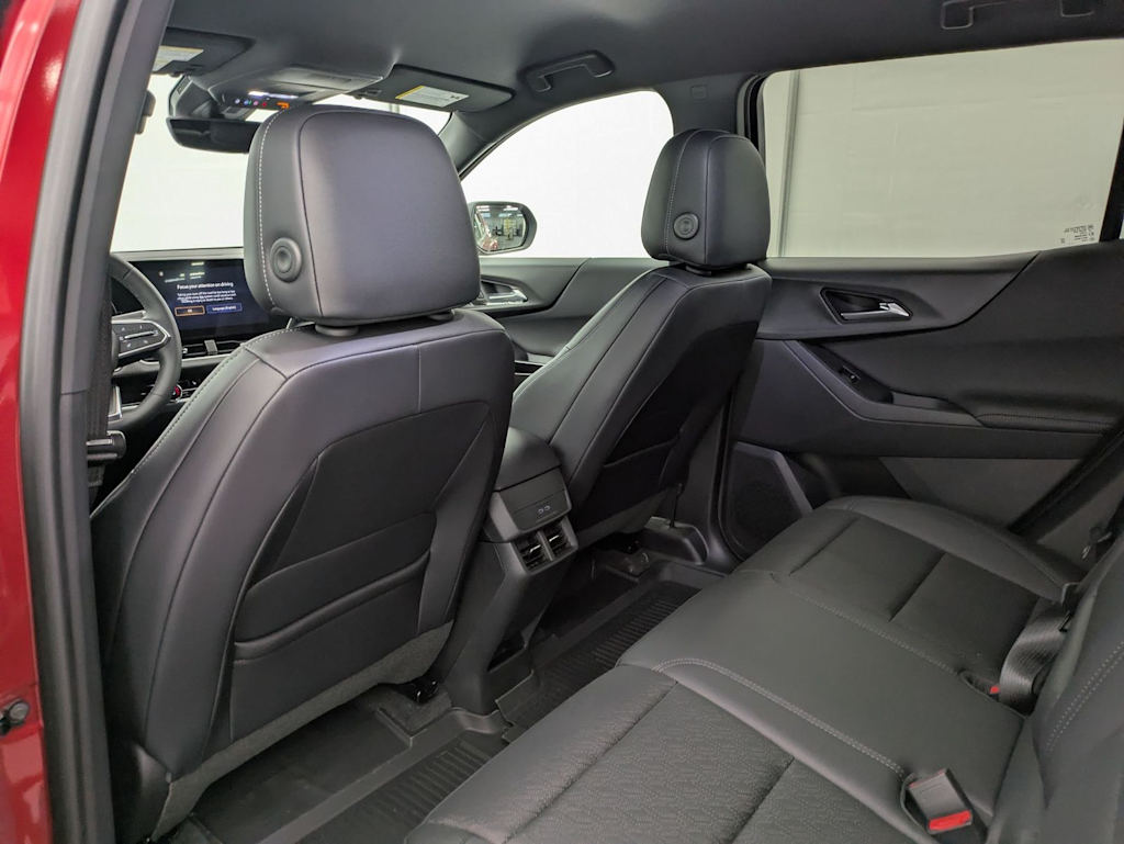 Thumbnail: 2026 Chevrolet Equinox - 12
