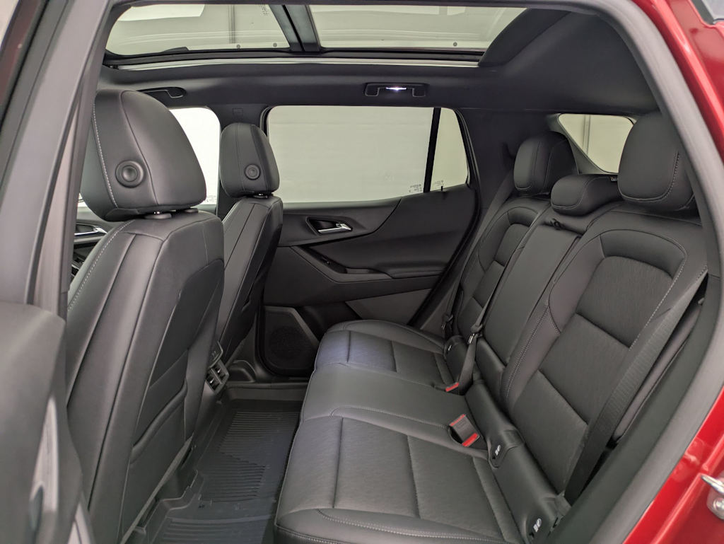 Thumbnail: 2026 Chevrolet Equinox - 26
