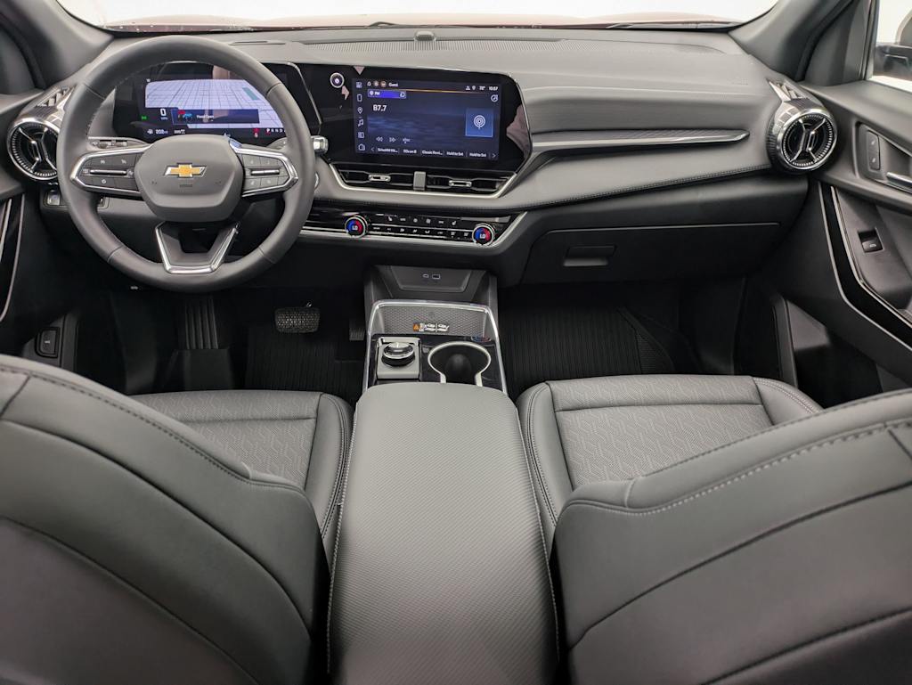 Thumbnail: 2026 Chevrolet Equinox - 10