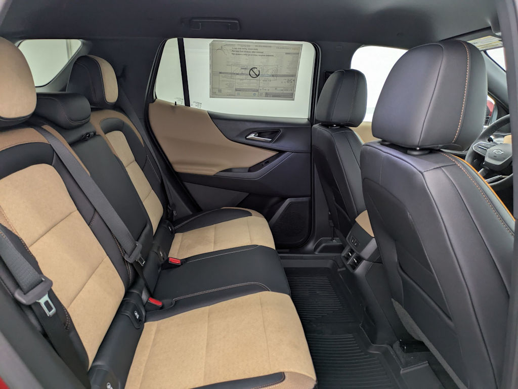 Thumbnail: 2026 Chevrolet Equinox - 28