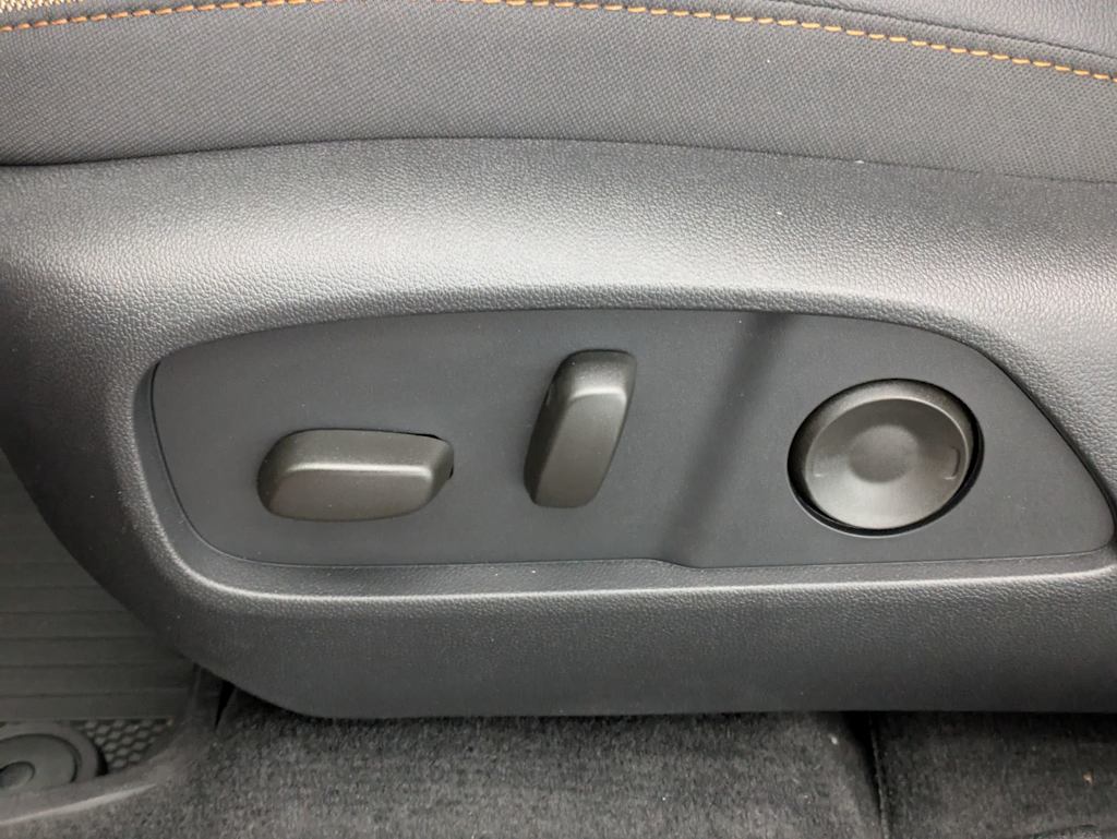 Thumbnail: 2026 Chevrolet Equinox - 26