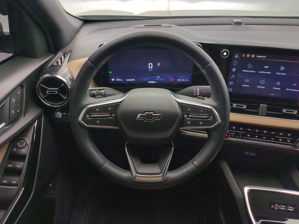 Thumbnail: 2026 Chevrolet Equinox - 14