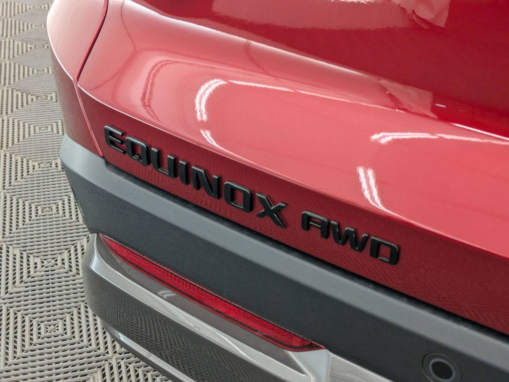 Thumbnail: 2026 Chevrolet Equinox - 26