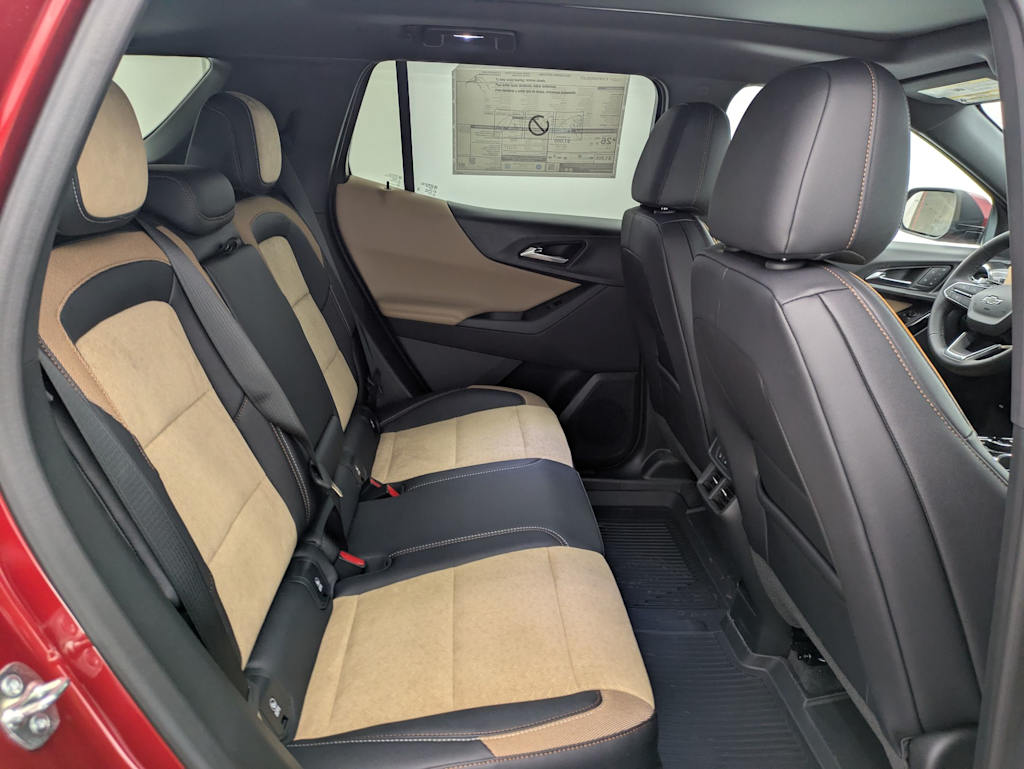 Thumbnail: 2026 Chevrolet Equinox - 30