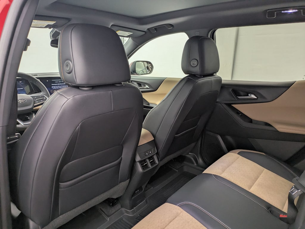 Thumbnail: 2026 Chevrolet Equinox - 13