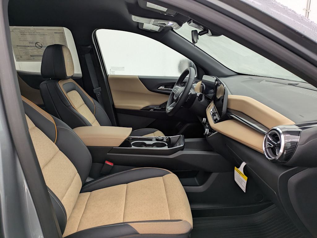 Thumbnail: 2026 Chevrolet Equinox - 11