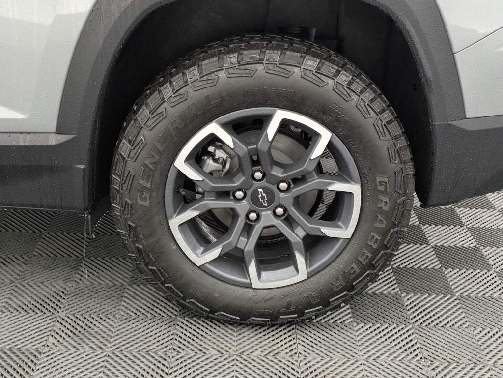 Thumbnail: 2026 Chevrolet Equinox - 7