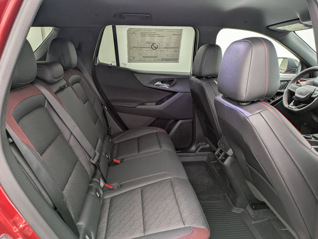 Thumbnail: 2026 Chevrolet Equinox - 28