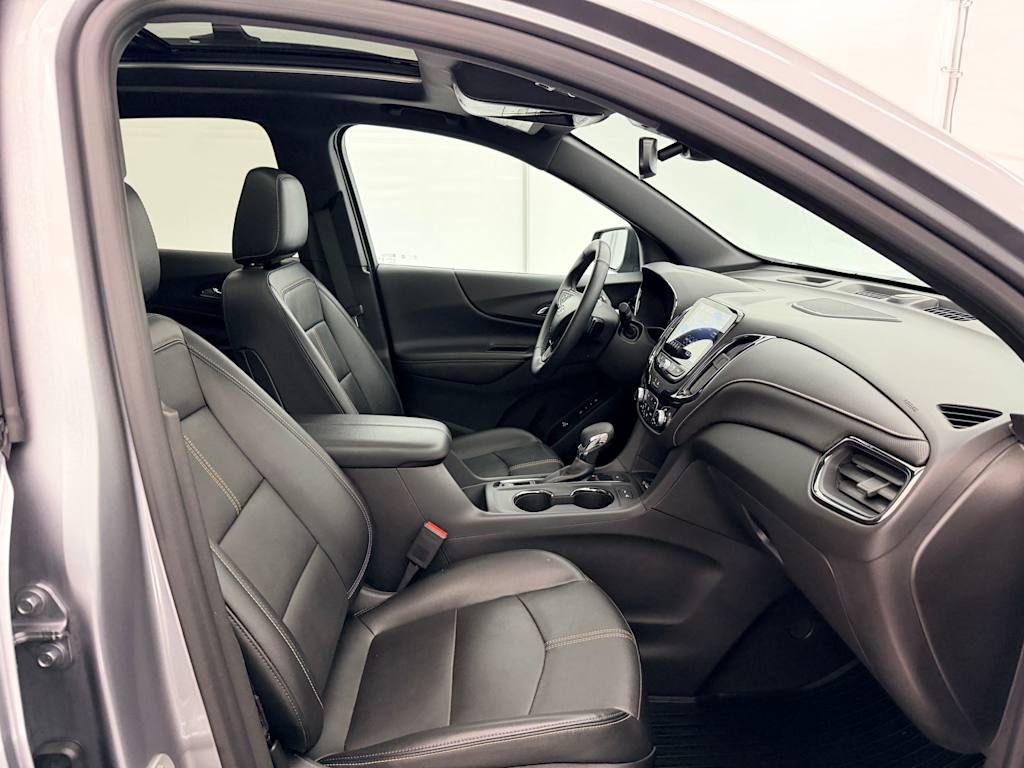 Thumbnail: 2024 Chevrolet Equinox - 12