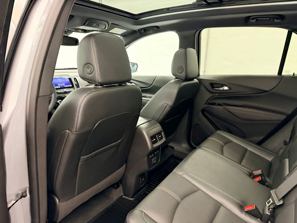 Thumbnail: 2024 Chevrolet Equinox - 13