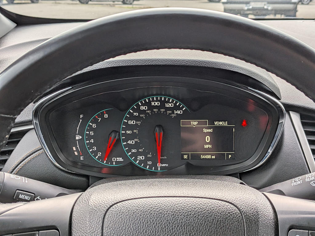 Thumbnail: 2017 Chevrolet Trax - 14