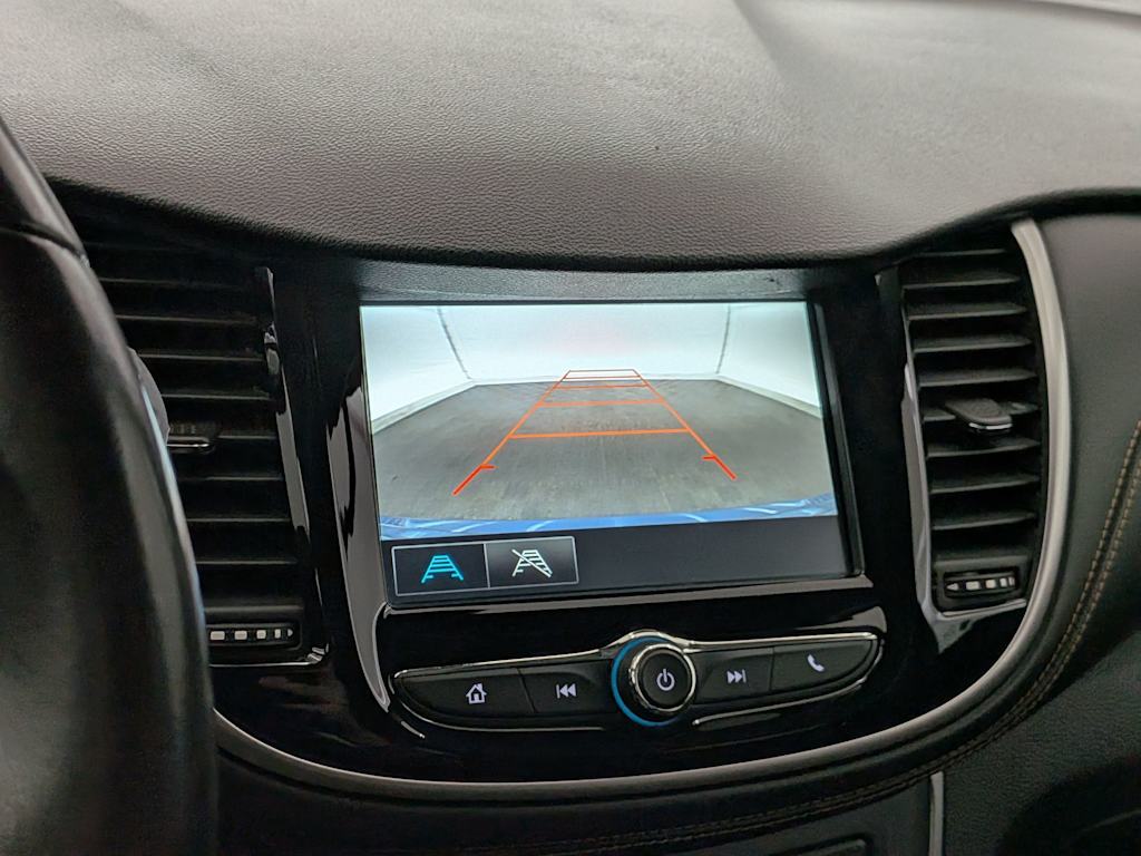 Thumbnail: 2017 Chevrolet Trax - 31