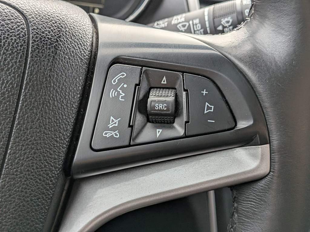 Thumbnail: 2017 Chevrolet Trax - 29