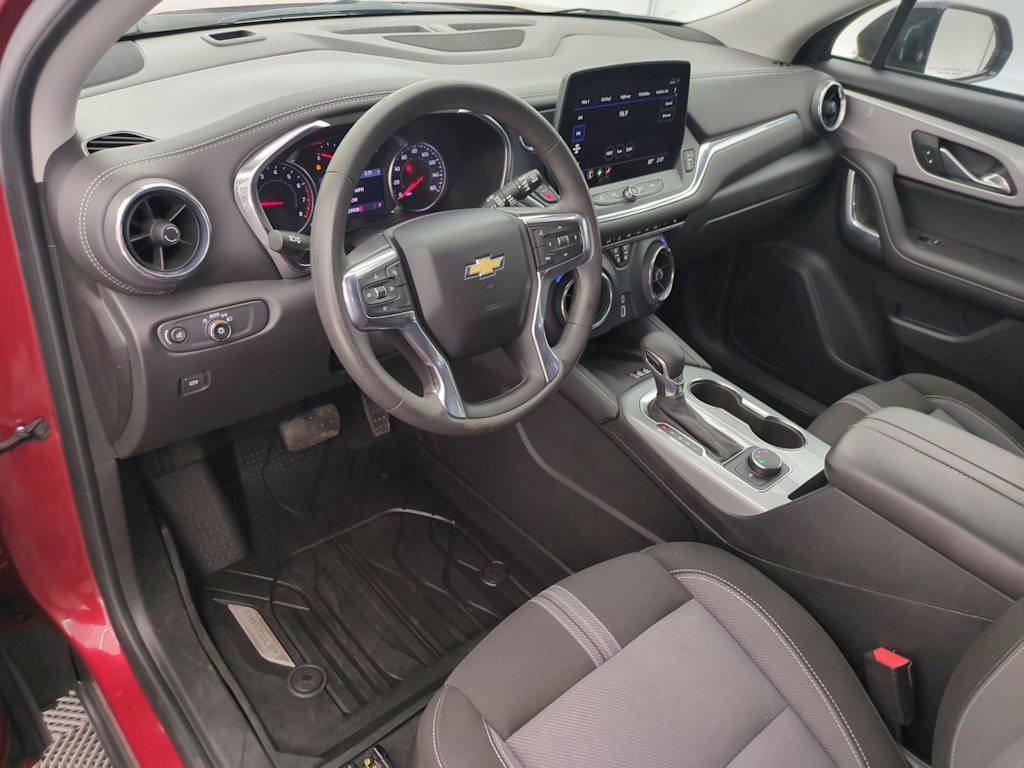 Thumbnail: 2023 Chevrolet Blazer - 2