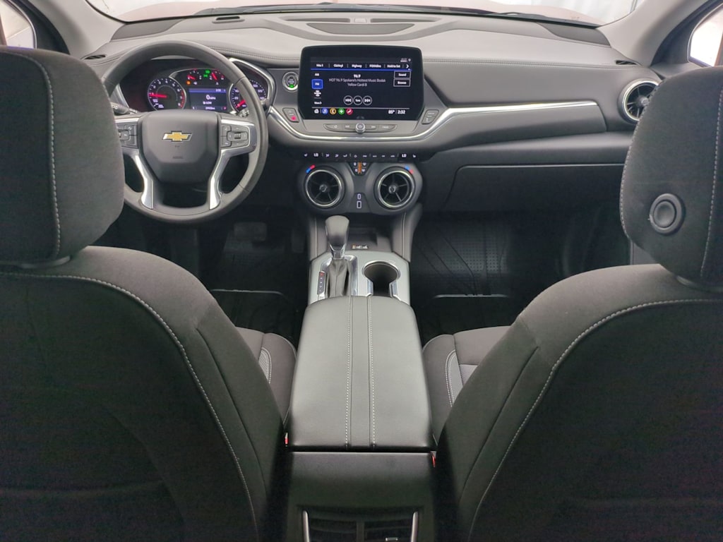 Thumbnail: 2023 Chevrolet Blazer - 10