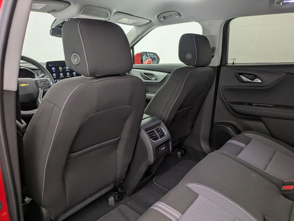 Thumbnail: 2025 Chevrolet Blazer - 13