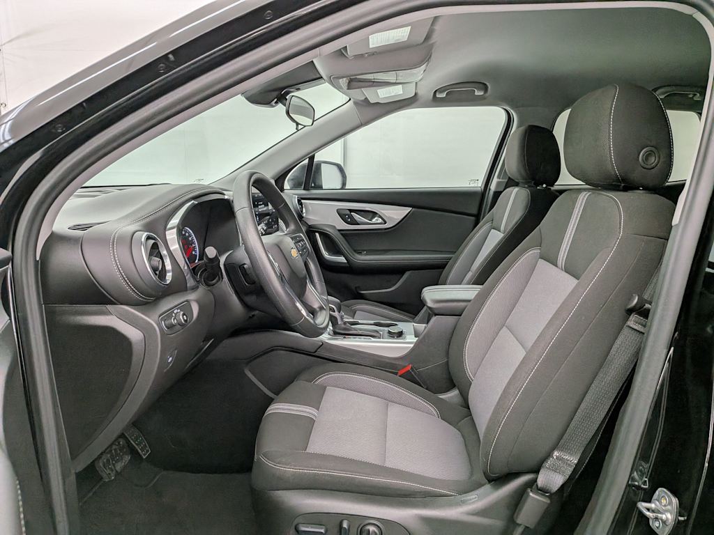 Thumbnail: 2025 Chevrolet Blazer - 11