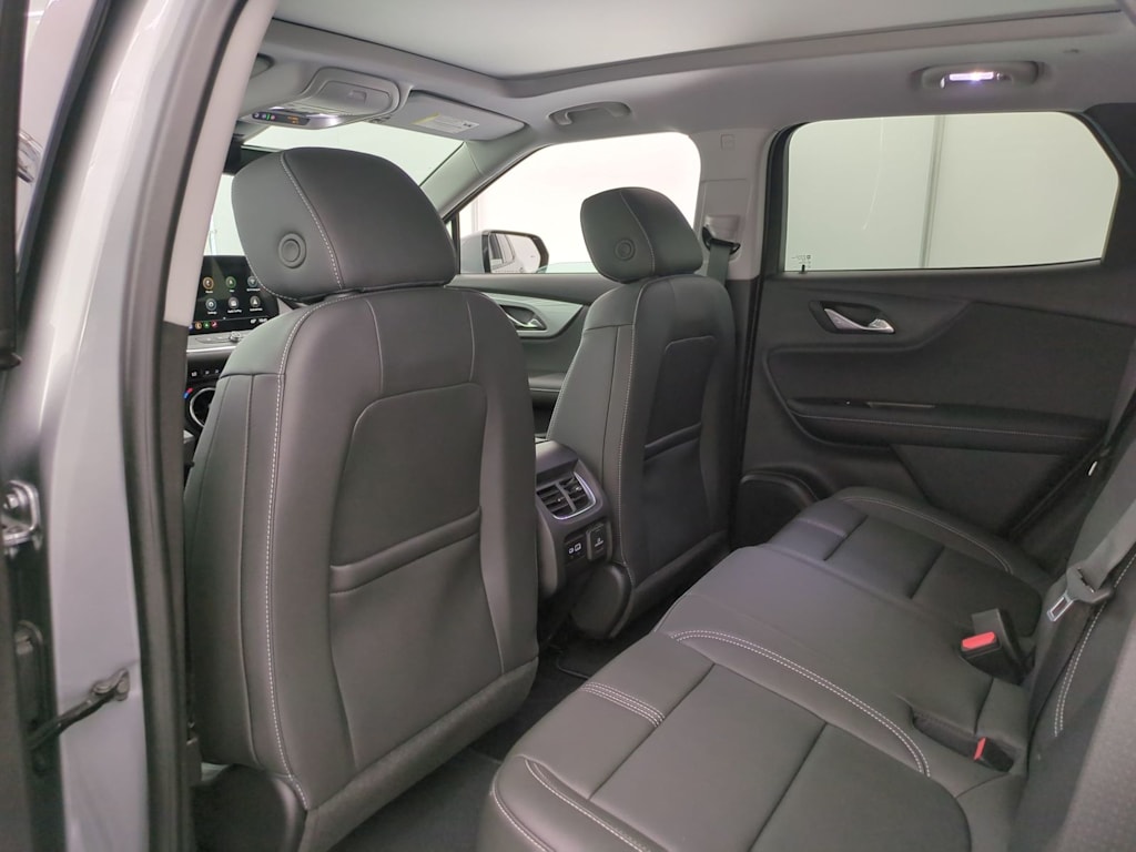 Thumbnail: 2026 Chevrolet Blazer - 12