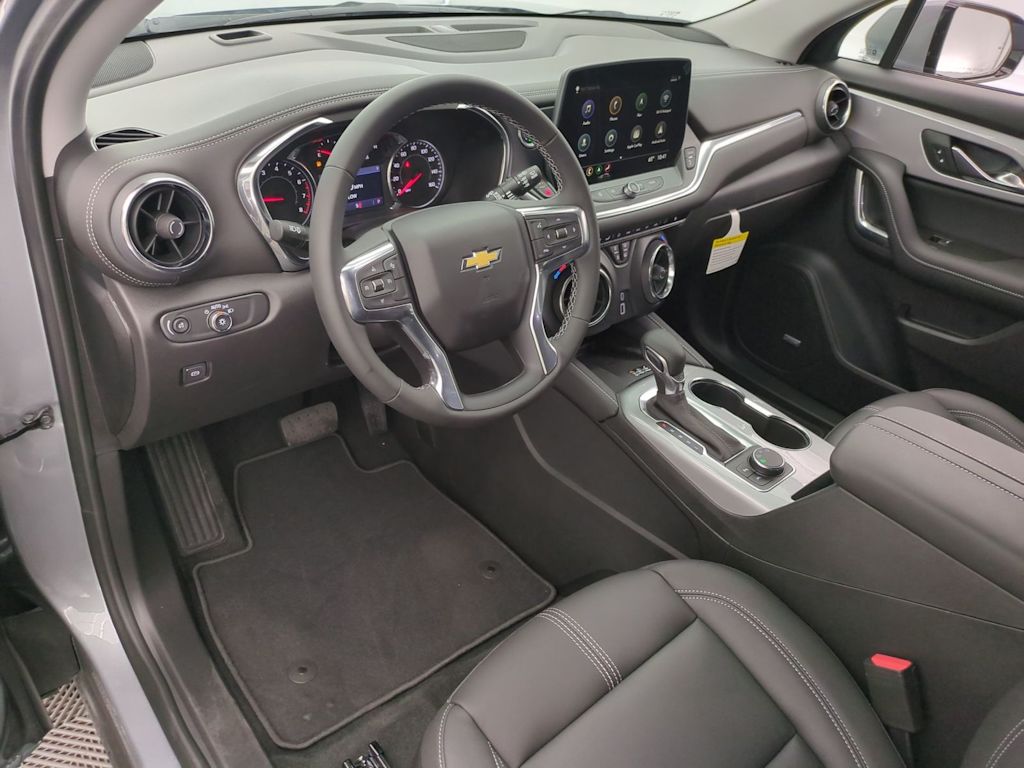 Thumbnail: 2026 Chevrolet Blazer - 2