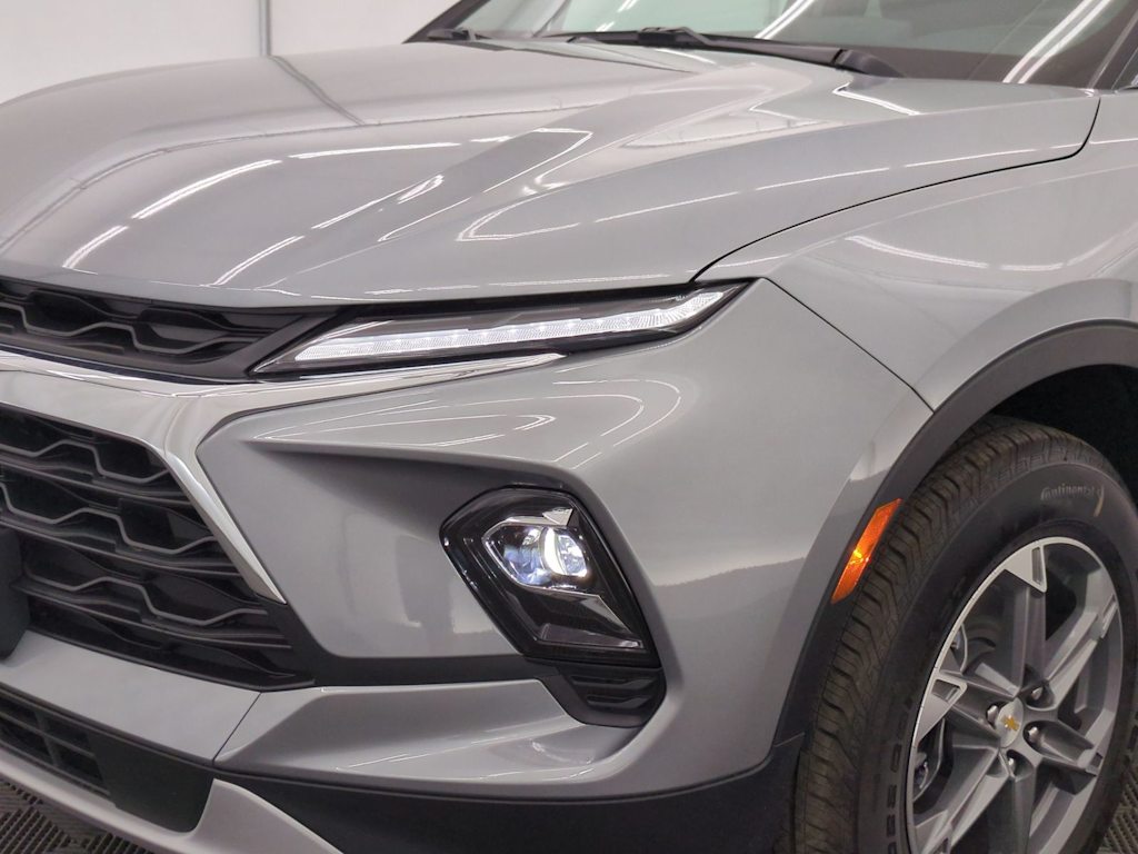 Thumbnail: 2026 Chevrolet Blazer - 23